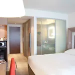 노보텔 파리 퐁 드 세브 4*