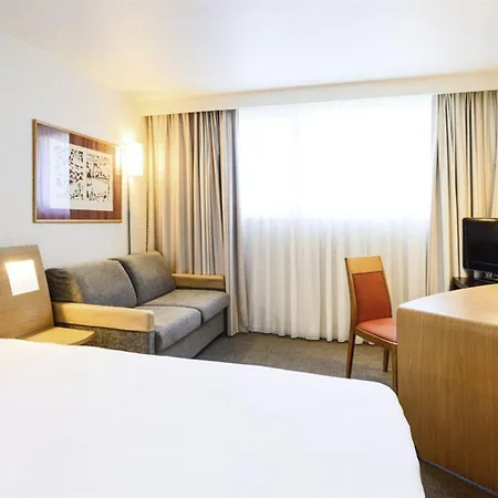Novotel Paris Pont De Hotel Sèvres