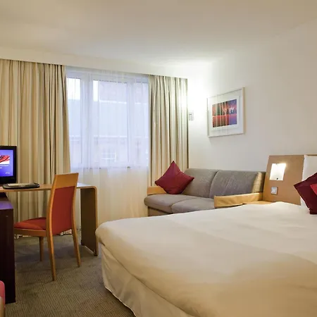 Szálloda Novotel Paris Pont De 4*
