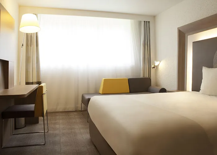 Novotel Paris Pont De Hotel 4*
