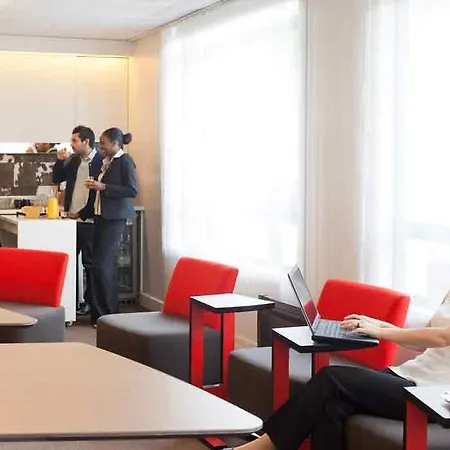 Novotel Paris Pont De Szálloda Sèvres