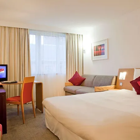 Novotel Paris Pont De Отель 4*