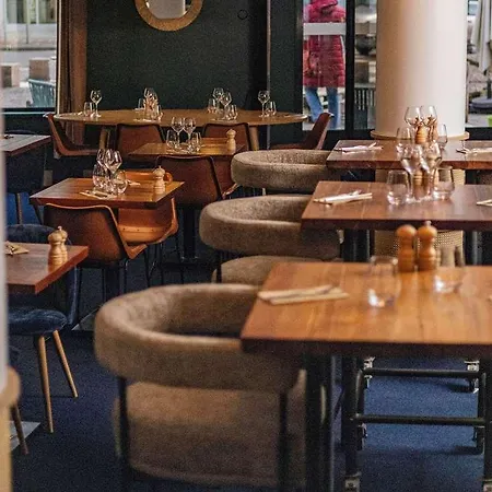 Novotel Paris Pont De Севр