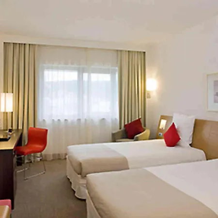 Novotel Paris Pont De 4* Севр