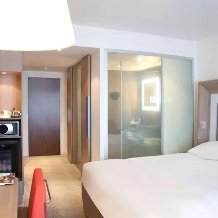 Novotel Paris Pont De