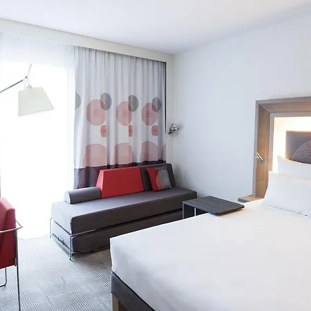 Novotel Paris Pont De Отель Севр