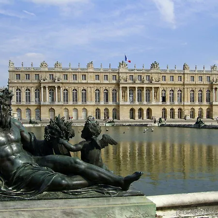 Novotel Paris Pont De Отель Севр