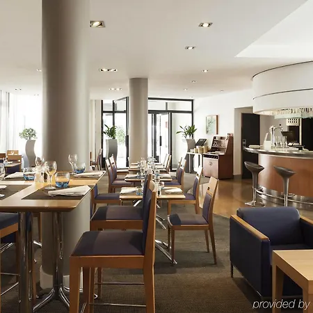 Novotel Paris Pont De