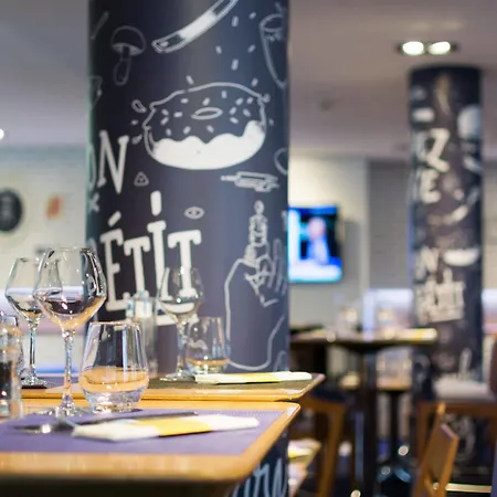 Novotel Paris Pont De Отель Севр